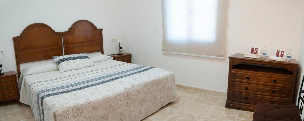 Hostal Batato Vejer de la Frontera Bagian luar foto