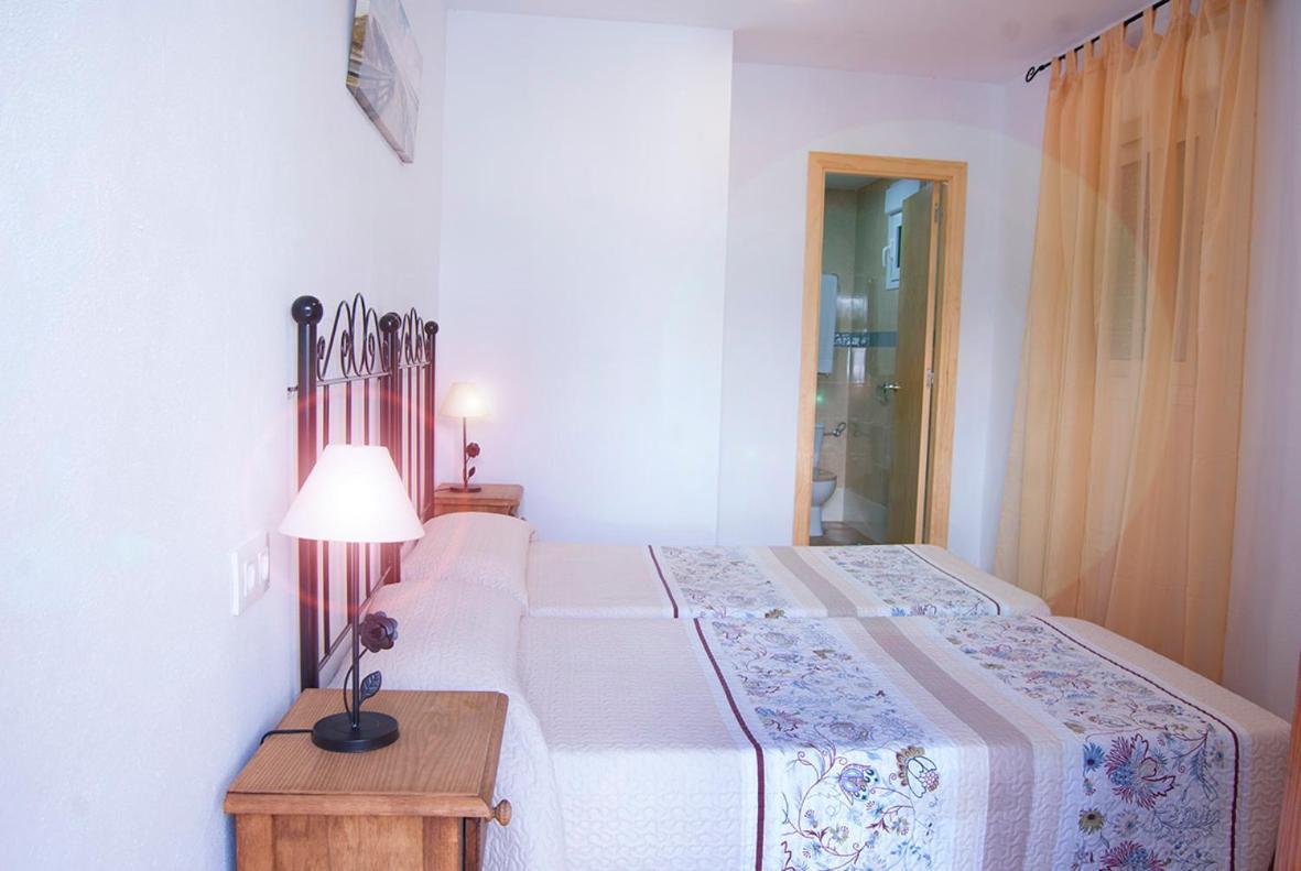 Hostal Batato Vejer de la Frontera Bagian luar foto